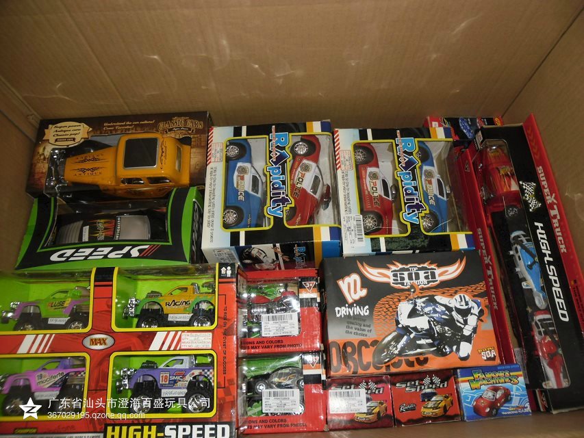 百盛原单外贸春节玩具车类各种款式混装清仓4.5元/斤低价处理