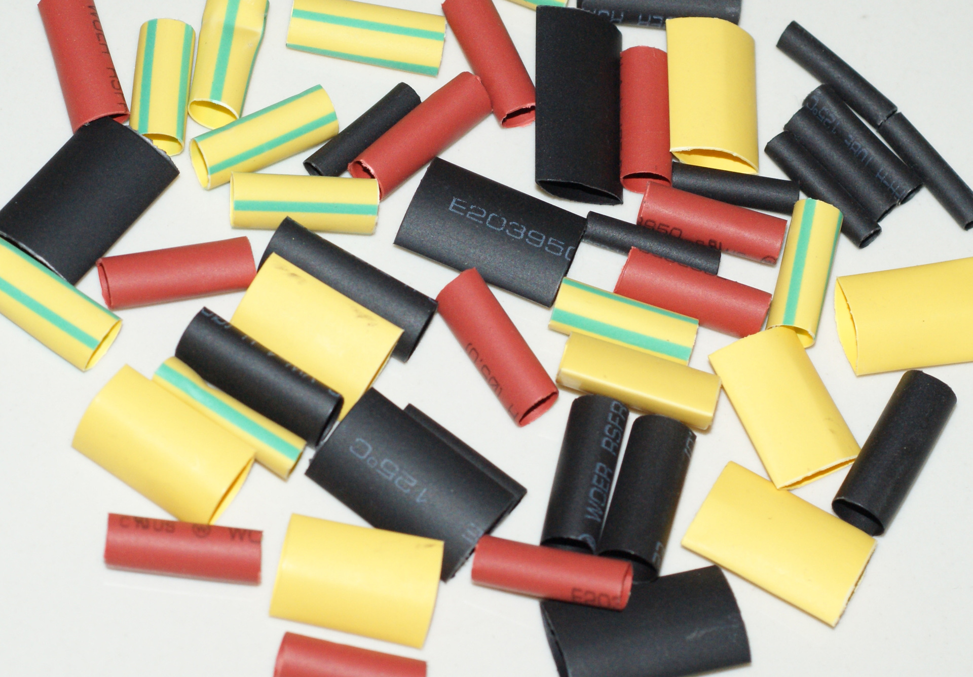 热缩套管 热缩管 绝缘管 ￠13 100m/盘价格 规格,颜色齐全