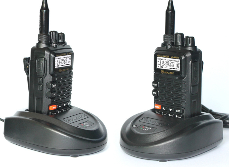 欧讯新品上市kg889uv无线电双段对讲机手台