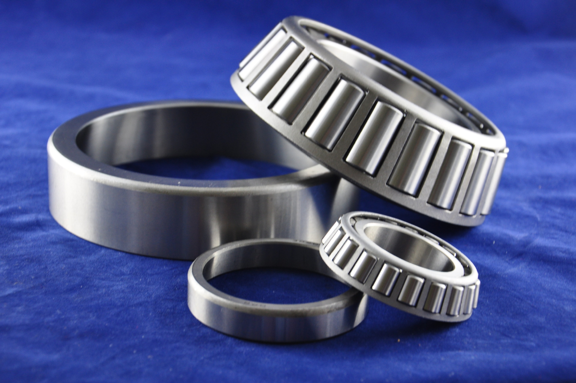 圆锥滚子轴承30207