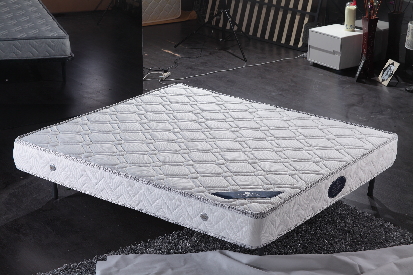 厂家直销 低价环保代棕棉床垫批发xl-bl