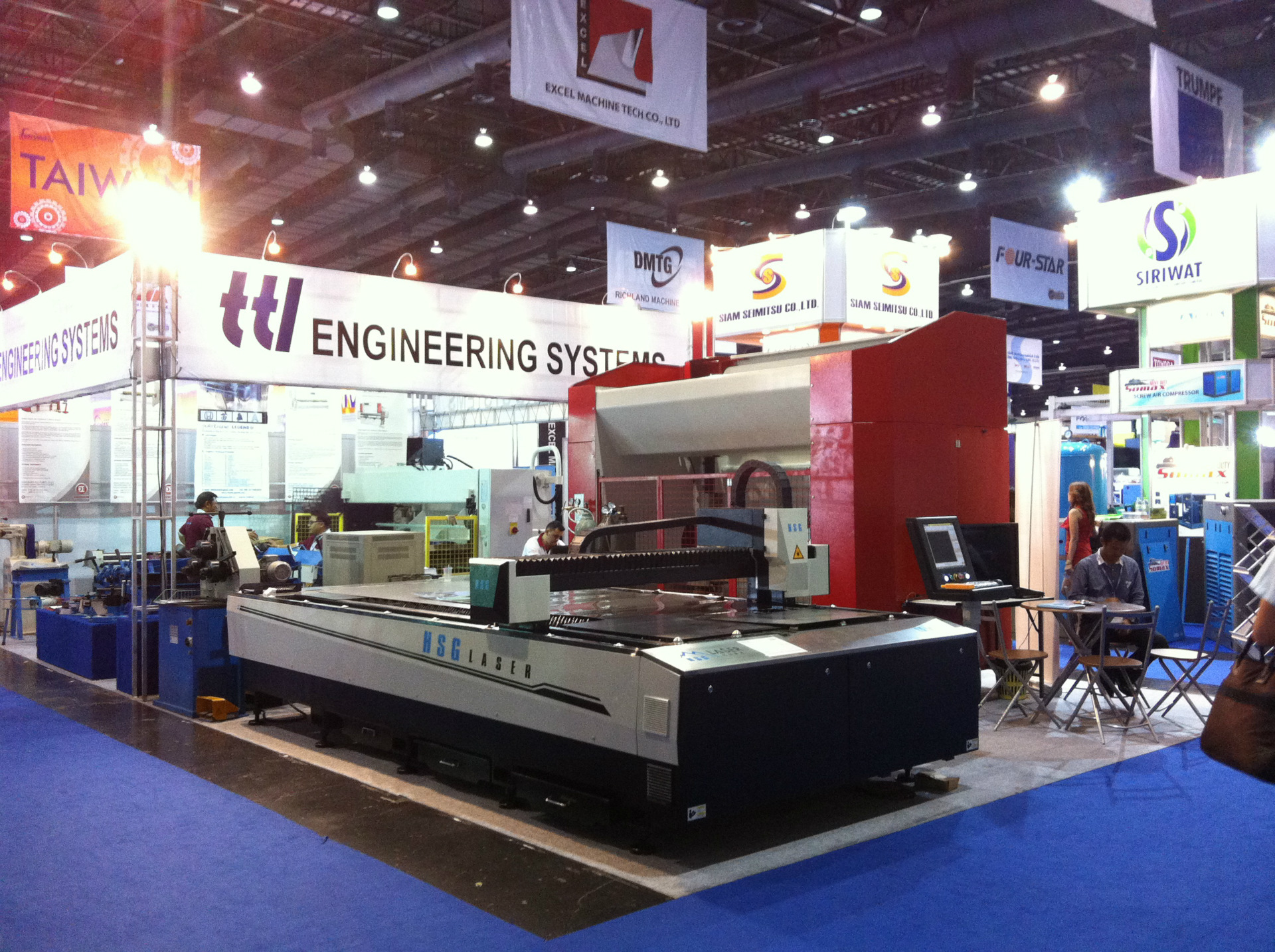 宏山激光 300W 激光切割机 300W激光切割机价位