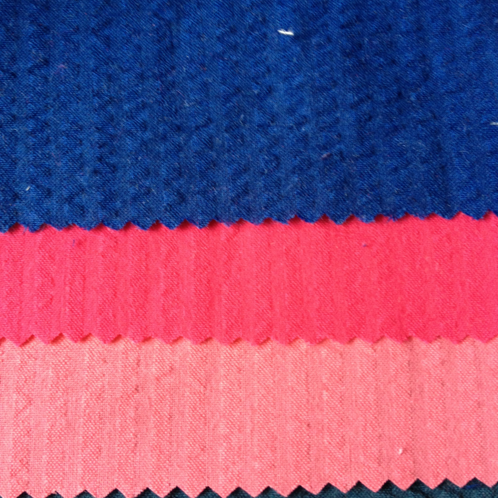 厂家直销-----tc 涤棉色织素色泡泡纱 起泡起皱泡泡纱 来样定做