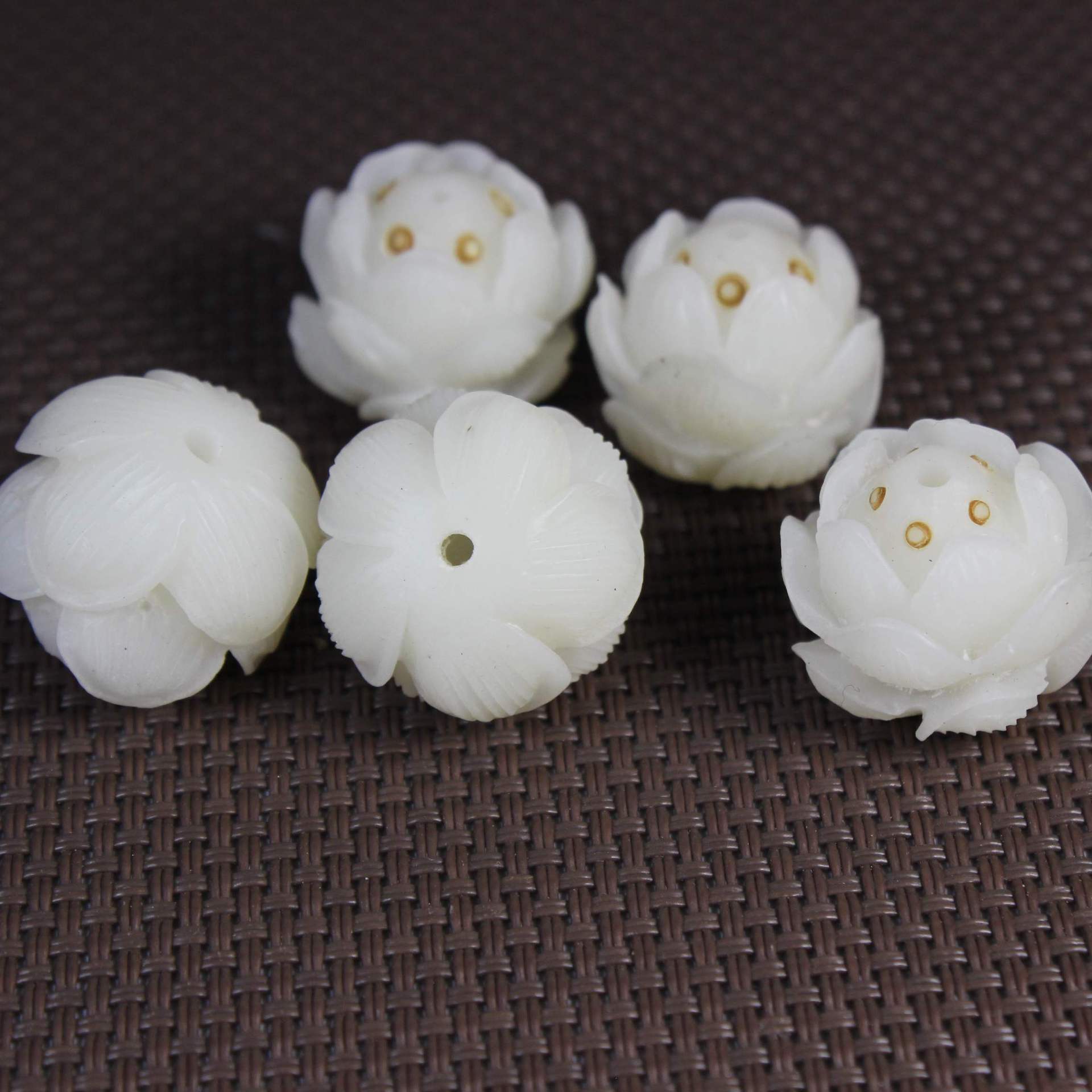 白菩提根 天然白菩提根雕刻件 荷花