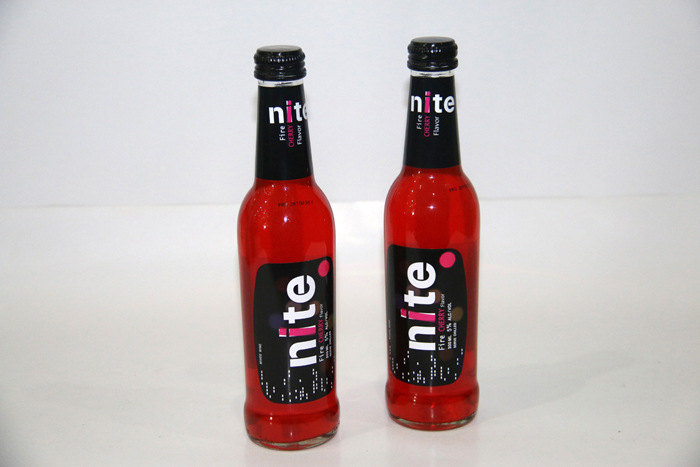 泰国进口饮料 正品夜猫多种口味水果加气酒 鸡尾酒300ml 聚会饮品图片