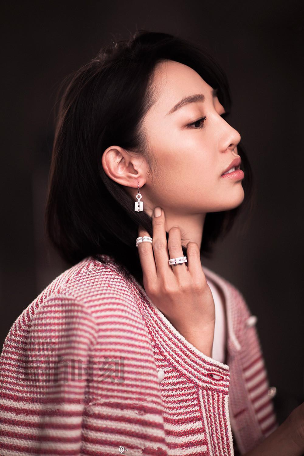 15秋冬新款白百合明星同款粉色条纹珍珠扣七分袖针织开衫半裙套装