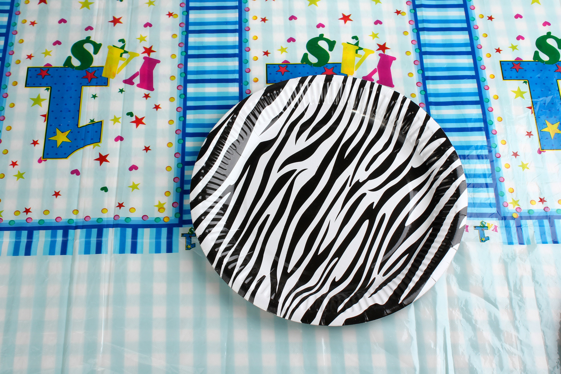 直销儿童生日用品聚会配件创意斑马纹图案 生日派对一次性盘子