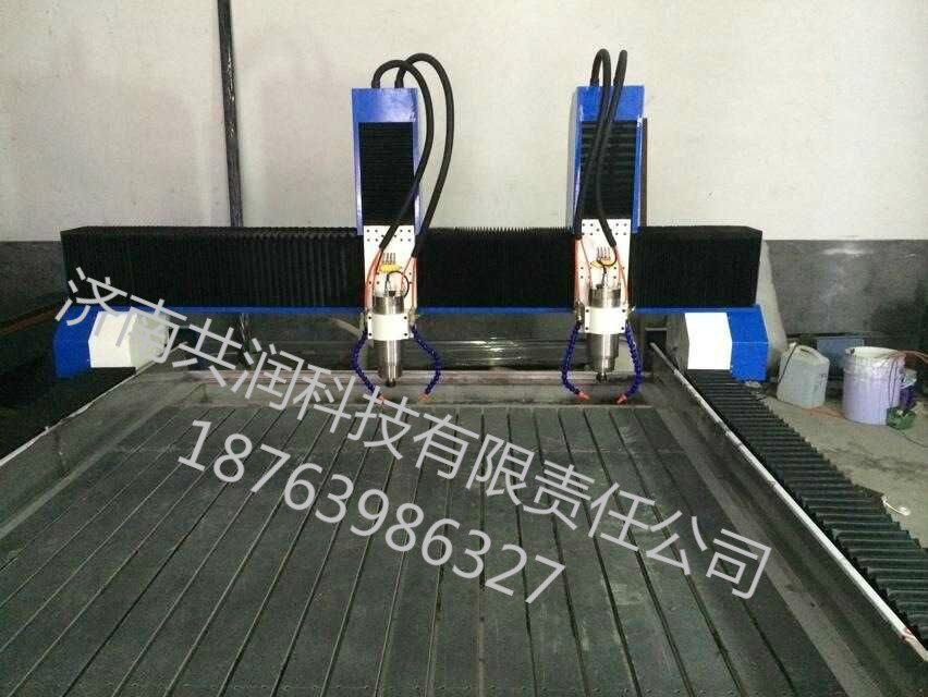 直销1325重型石材雕刻机 木工雕刻机 玉石雕刻机 广告雕刻