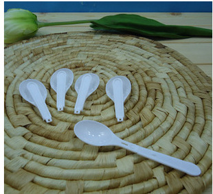 一次性塑料pp汤八宝粥勺子qs认证可折叠勺 2.0g塑料一次性勺子