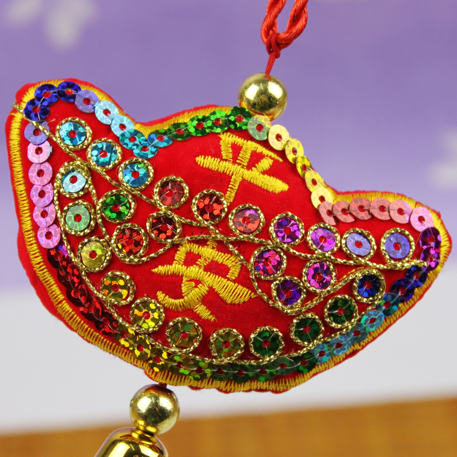 出入平安中国结香包香囊挂件 元宝刺绣 布艺香包香囊工艺品