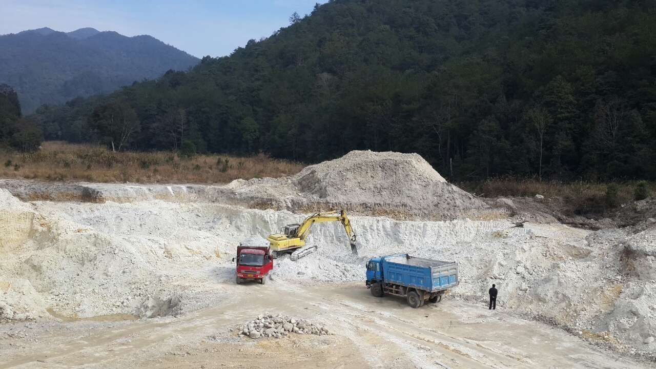 高岭土陶瓷土原矿