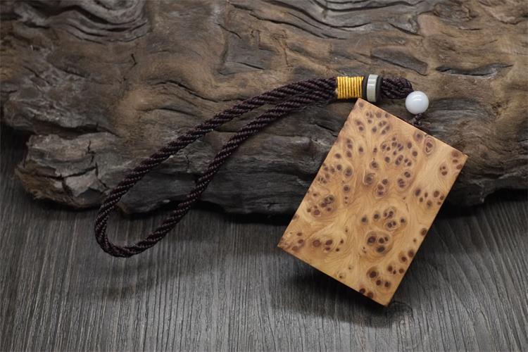 太行崖柏无事牌满瘤疤满雀眼挂件手把件461无字牌挂饰批发