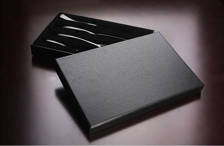 德国原装进口不锈钢餐具 黑金礼品盒装 高档牛排刀叉勺4件套 批发