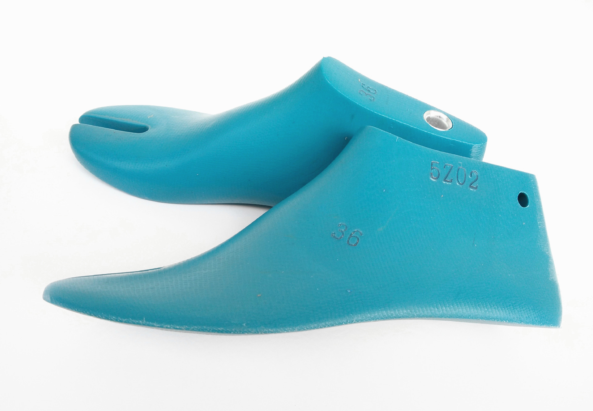 香港爆款女庄超平跟圆头凉鞋鞋楦,夹脚开叉耐单鞋鞋楦5z02