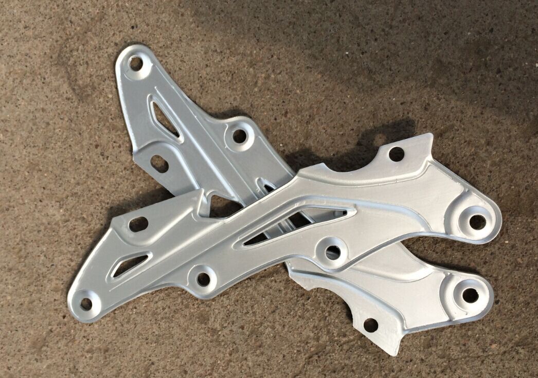 溜冰鞋铝支架 滑冰鞋支架 旱冰鞋支架 厂家直销