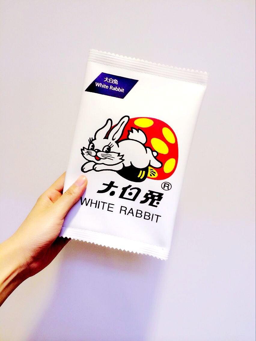 原宿软妹薯片手拿包韩国ulzzang趣味零食大白兔奶糖手机包包