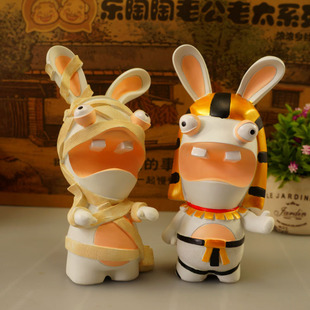 新款现货代发创意家居装饰疯狂的兔子存钱罐中号摆件树脂工艺品