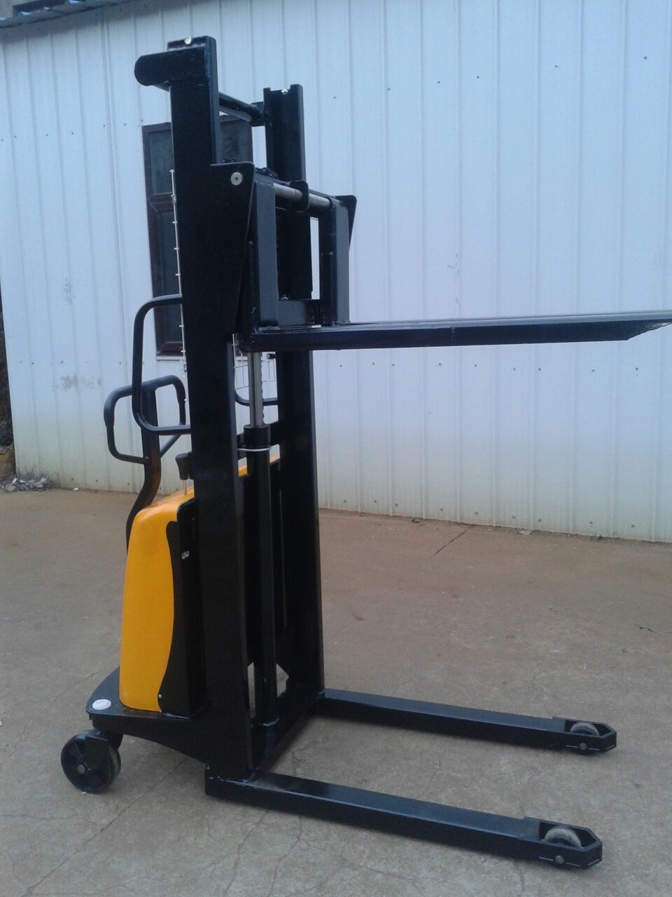 堆高车 厂家生产出叉车 ctd 全电动 双门架 堆高车 欢迎采购