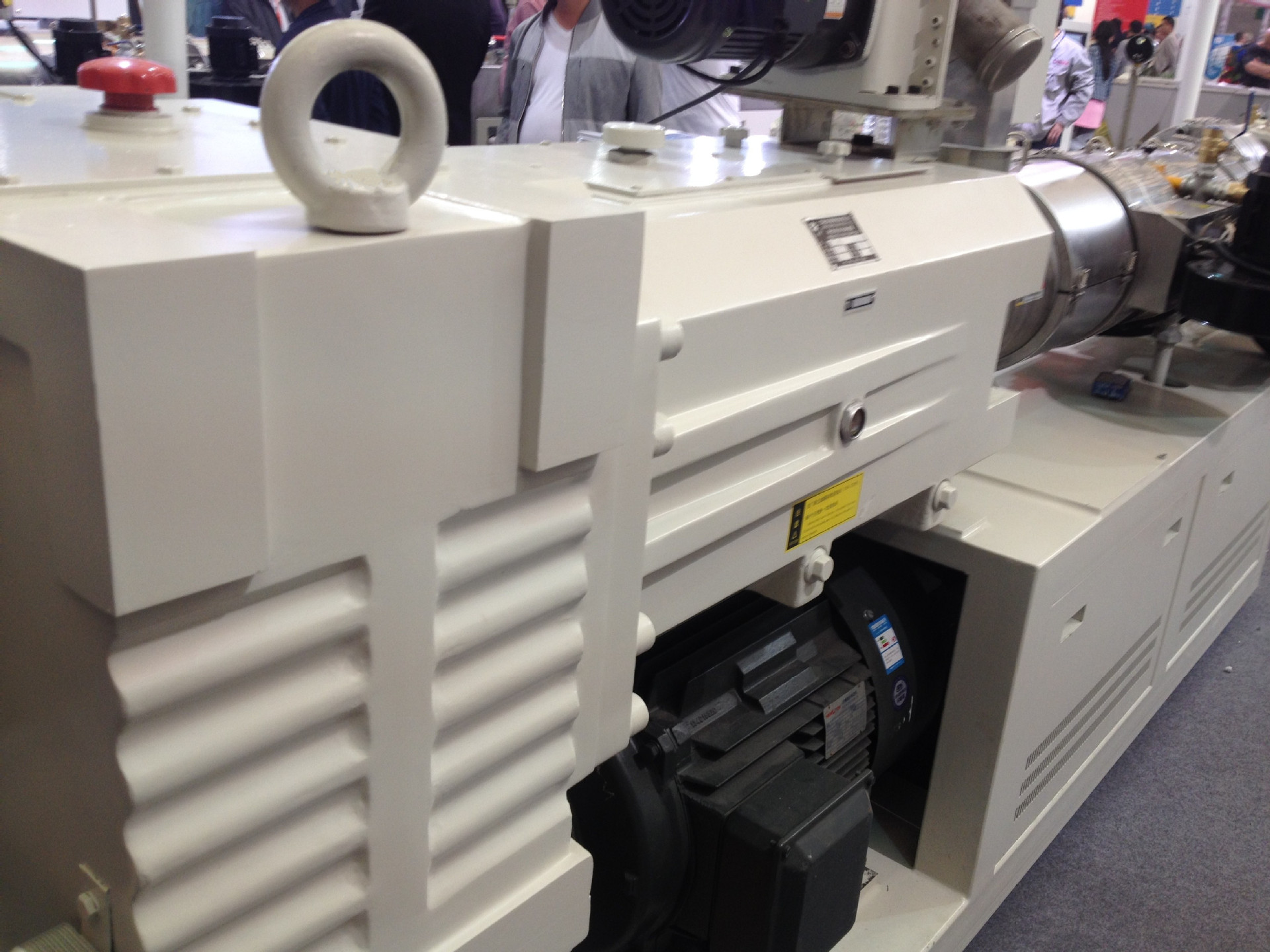 橡胶机械专用减速机szl45锥形双螺杆挤出机用齿轮箱l立式一体