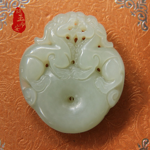 随玉而安 批发 天然韩国玉石 证书和田玉 双貔貅平安扣吊坠挂件