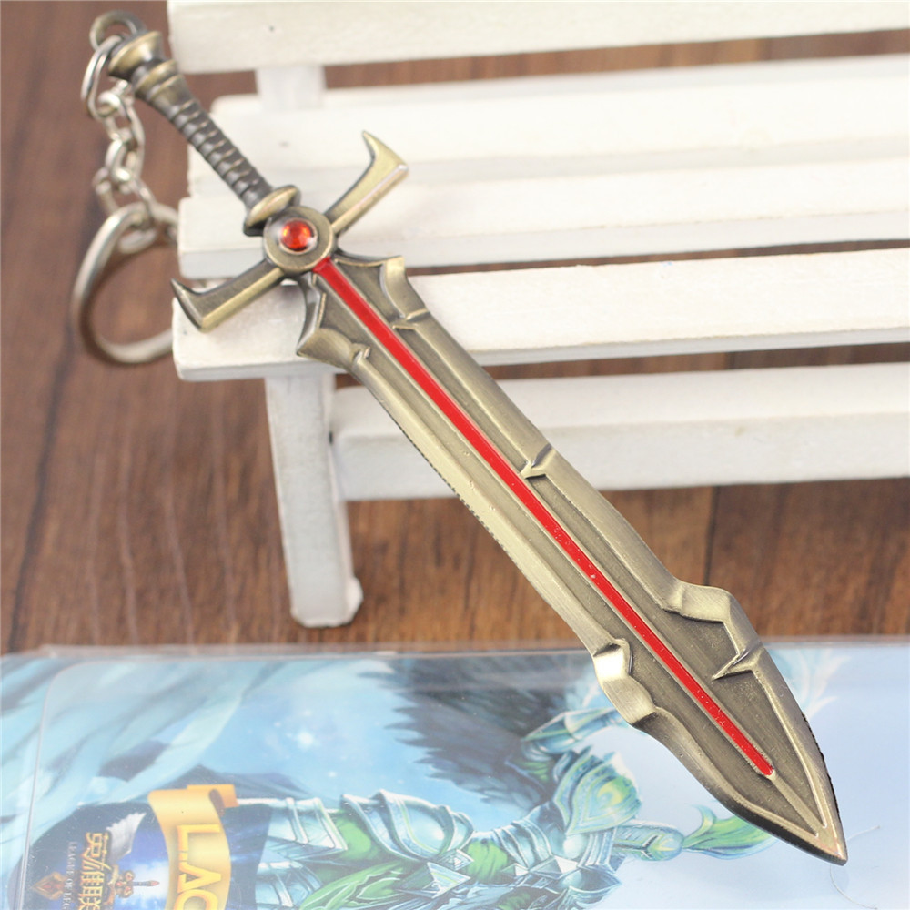 欧美热销lol英雄联盟武器 神圣守卫蕾欧娜 武器钥匙扣挂件 批发