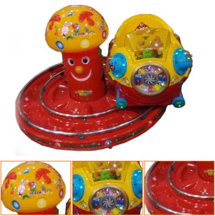 单人儿童投币蘑菇头轨道旋转小火车 大型娱乐游戏机厂家摇摇车