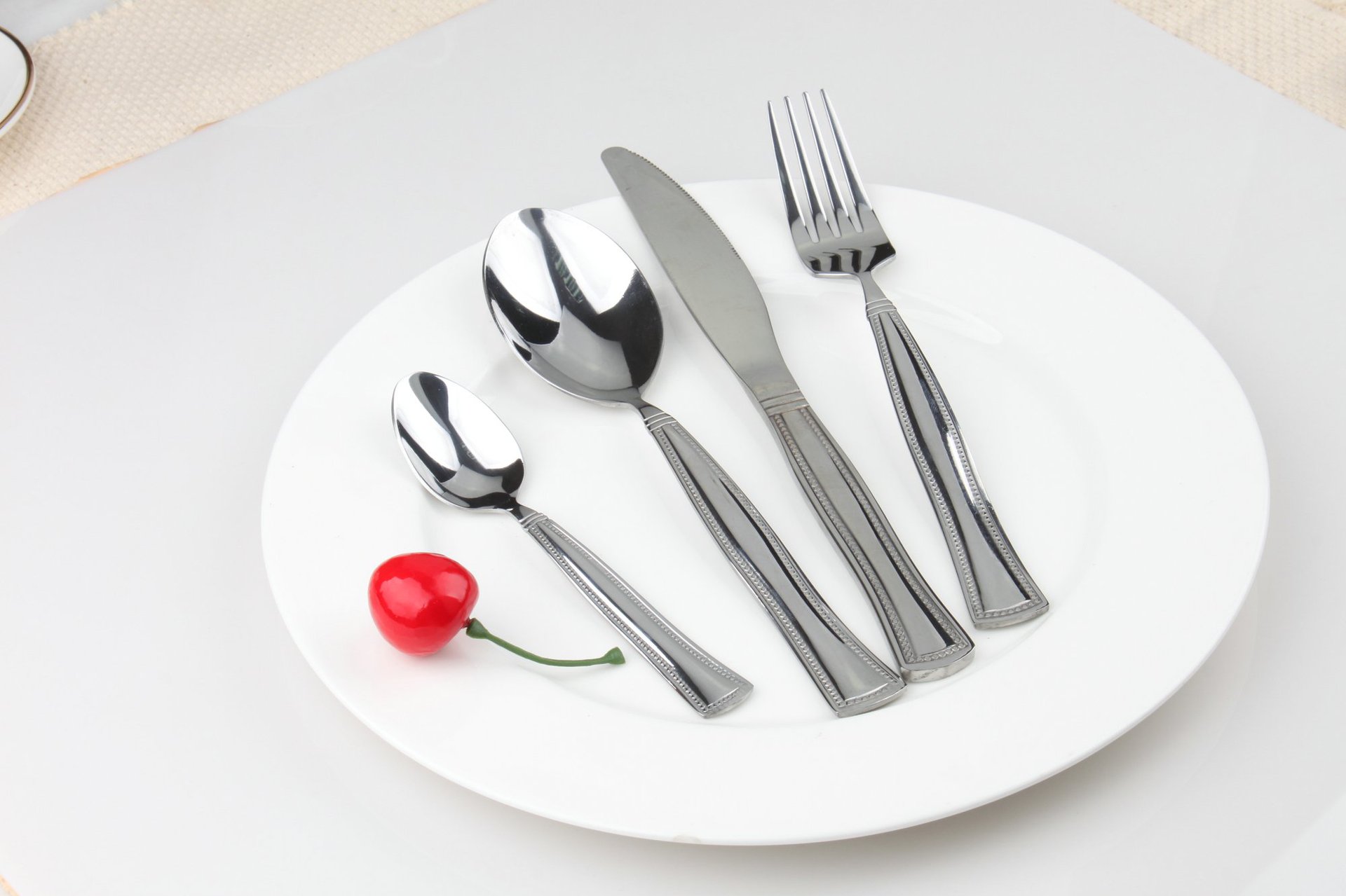 不锈钢刀叉勺 不锈钢西餐具 不锈钢礼品餐具 订做logo合金餐具