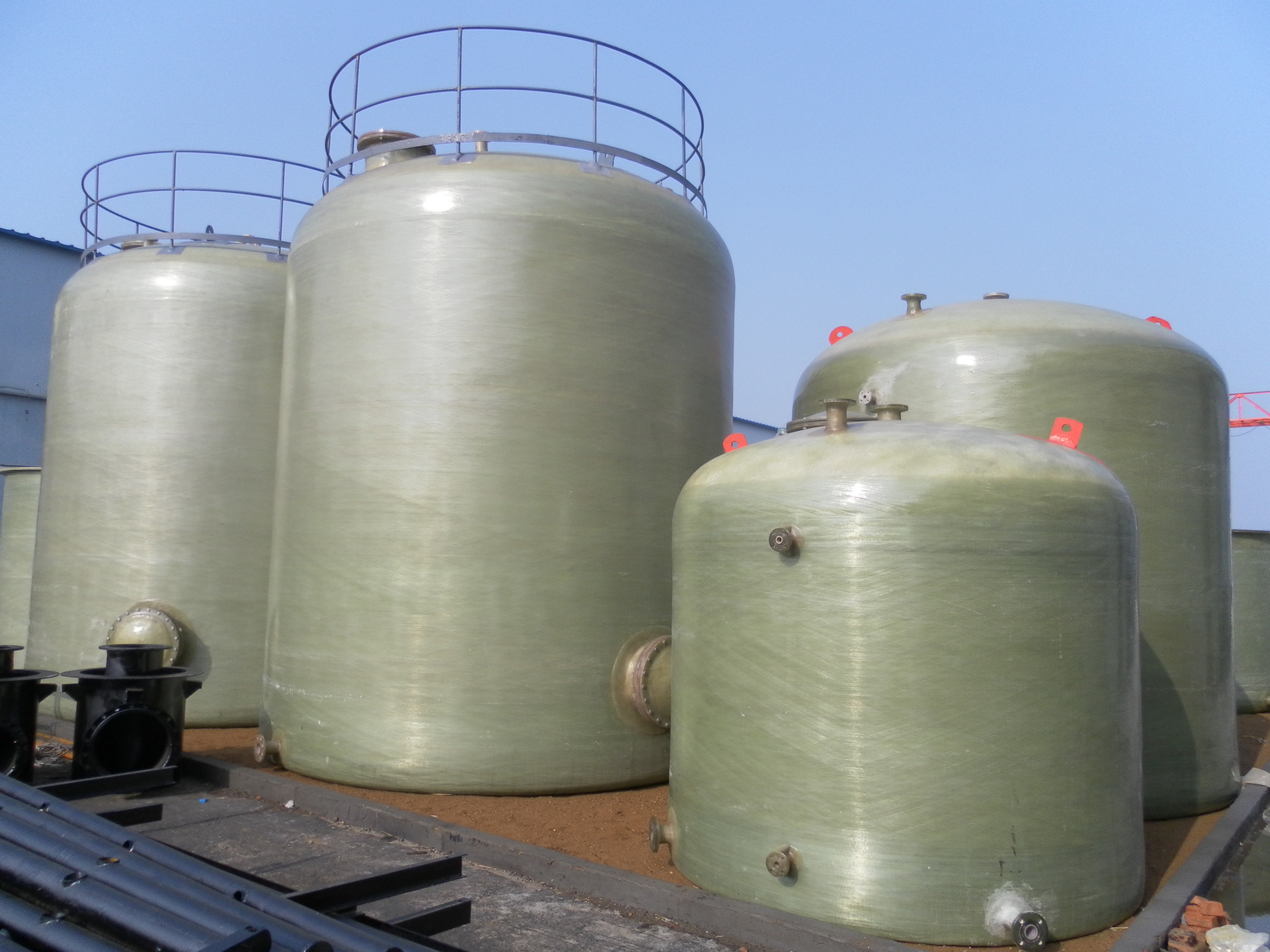 供应陕西玻璃钢储罐 立式储罐-酿造罐 玻璃钢盐酸罐 耐腐蚀