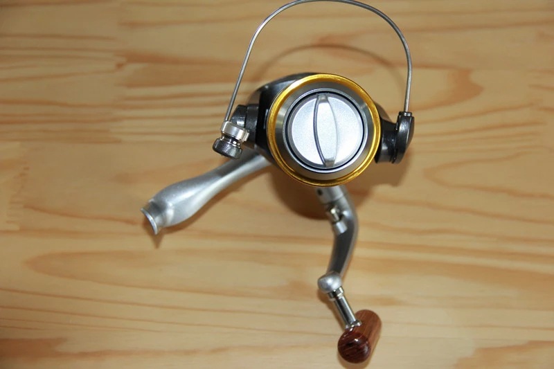 鱼线轮 狼王瑞丽rl型号金属线杯 渔轮 纺车渔线轮 渔具