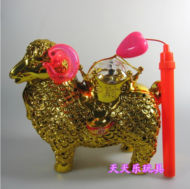 浙江金华春节喜庆发财羊手提灯笼音乐灯光led塑料卡通儿童玩具花灯