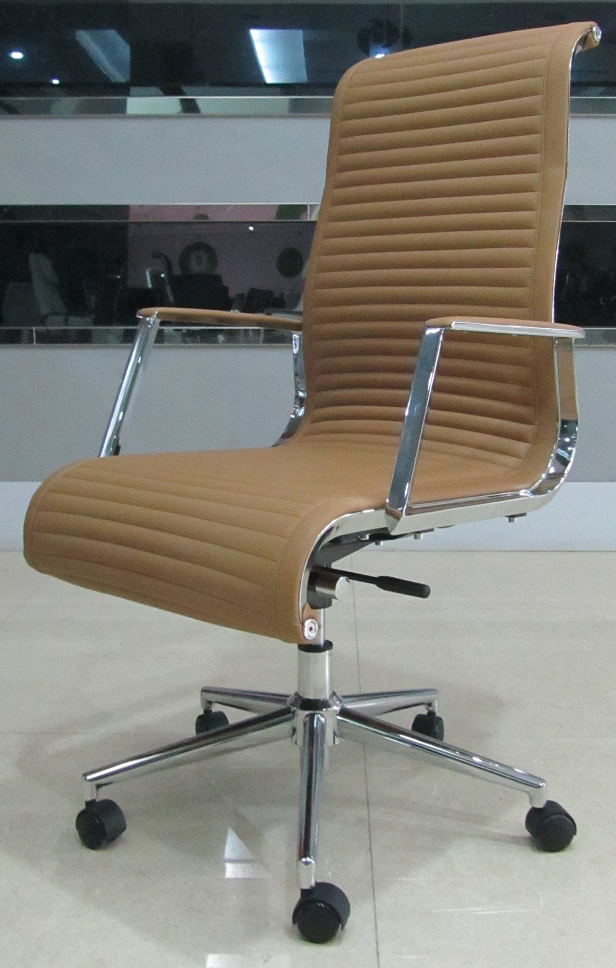 优价供应时尚高级金属办公椅