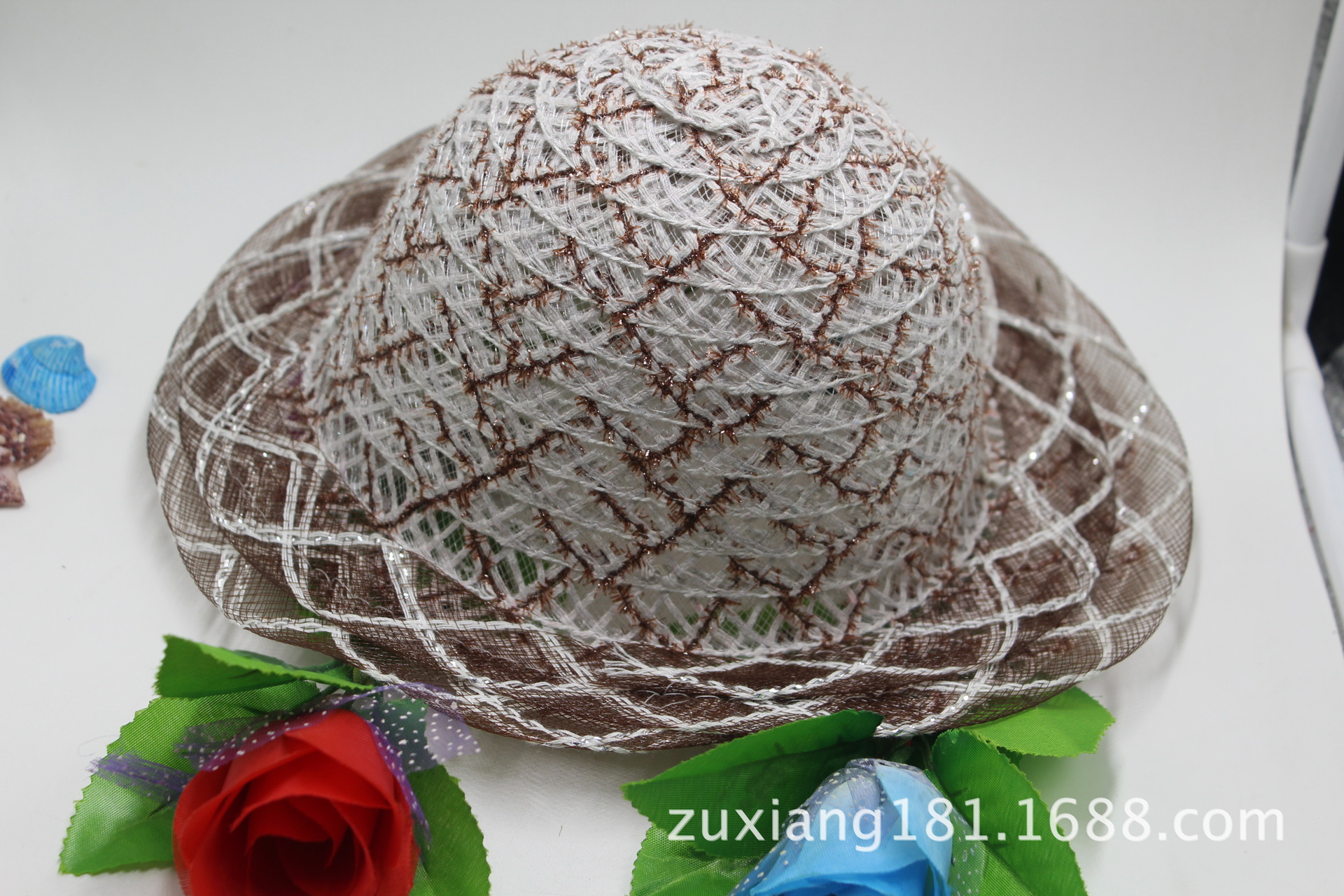 2元店日用百货货源批发 义乌两元二元地摊 夏季热卖可爱小草帽