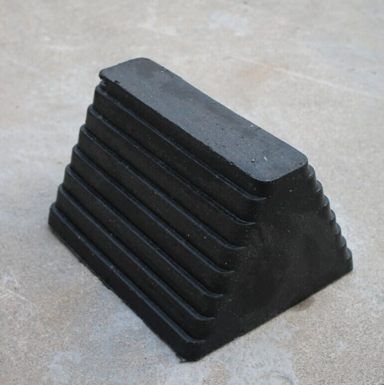 mnsd 价促销 橡胶三角止退器 梯形汽车车轮挡 爬坡三角木 坡道阻