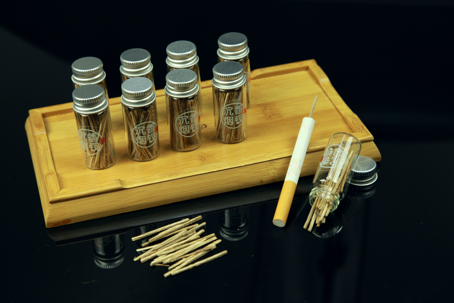 正品海南沉香烟插 香烟伴侣 手工切割 高端品质 超低价格