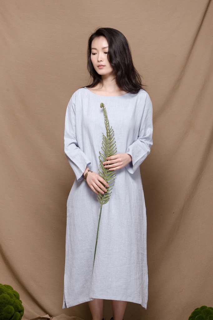 2015新款女装-学院女神范素雅纯色长袖女连衣裙 棉麻长裙a09图片_27