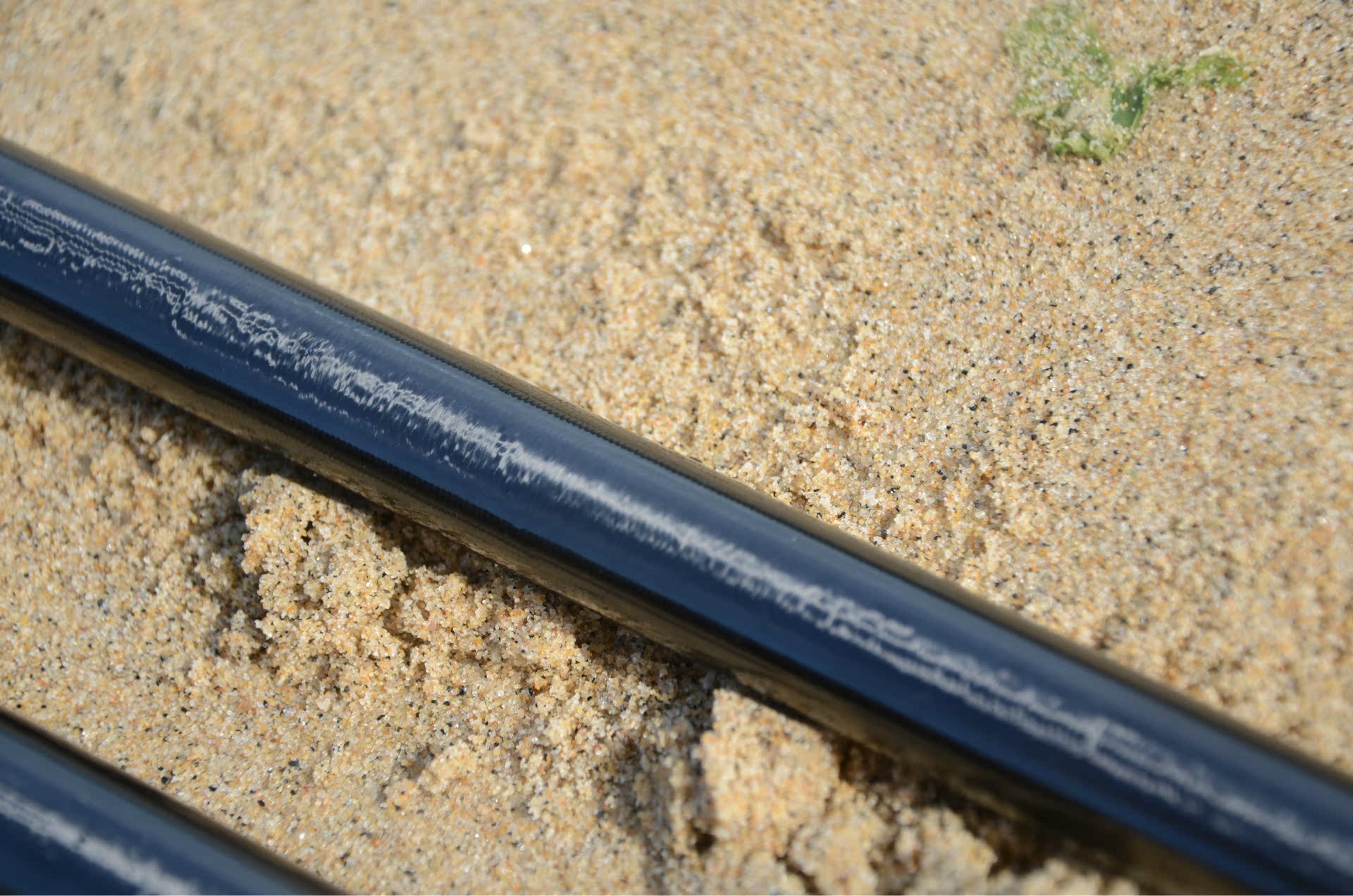 厂家直销 黑棍碳素竿鲤鱼竞技竿28调鱼竿 台钓竿渔具黑坑竿