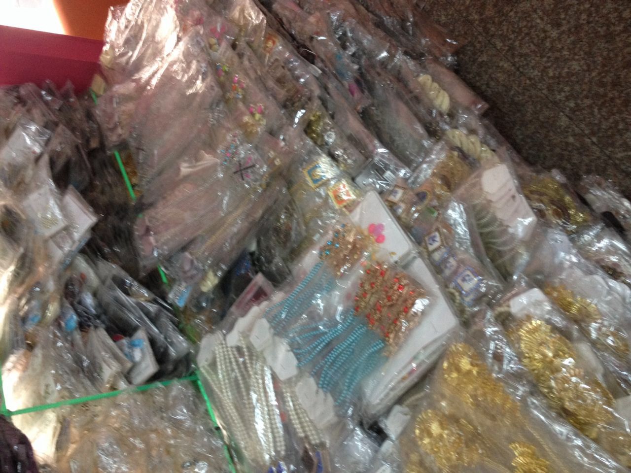 批发一些什么东西好卖呢图片