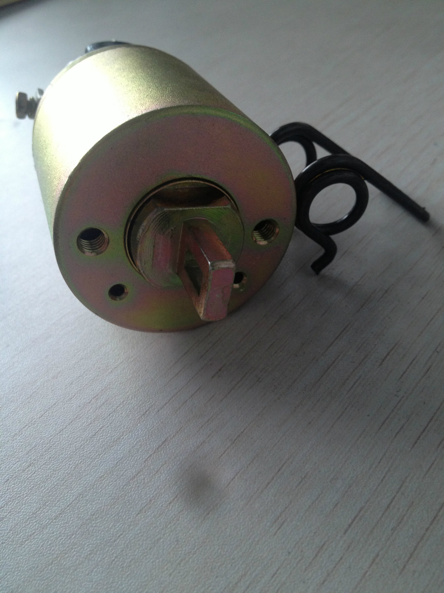 「电工开关」车用起动机电磁开关 磁力开关 起动机配件 汽车开关 12v