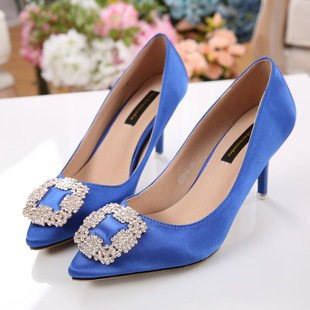 蓝色高跟鞋单鞋
