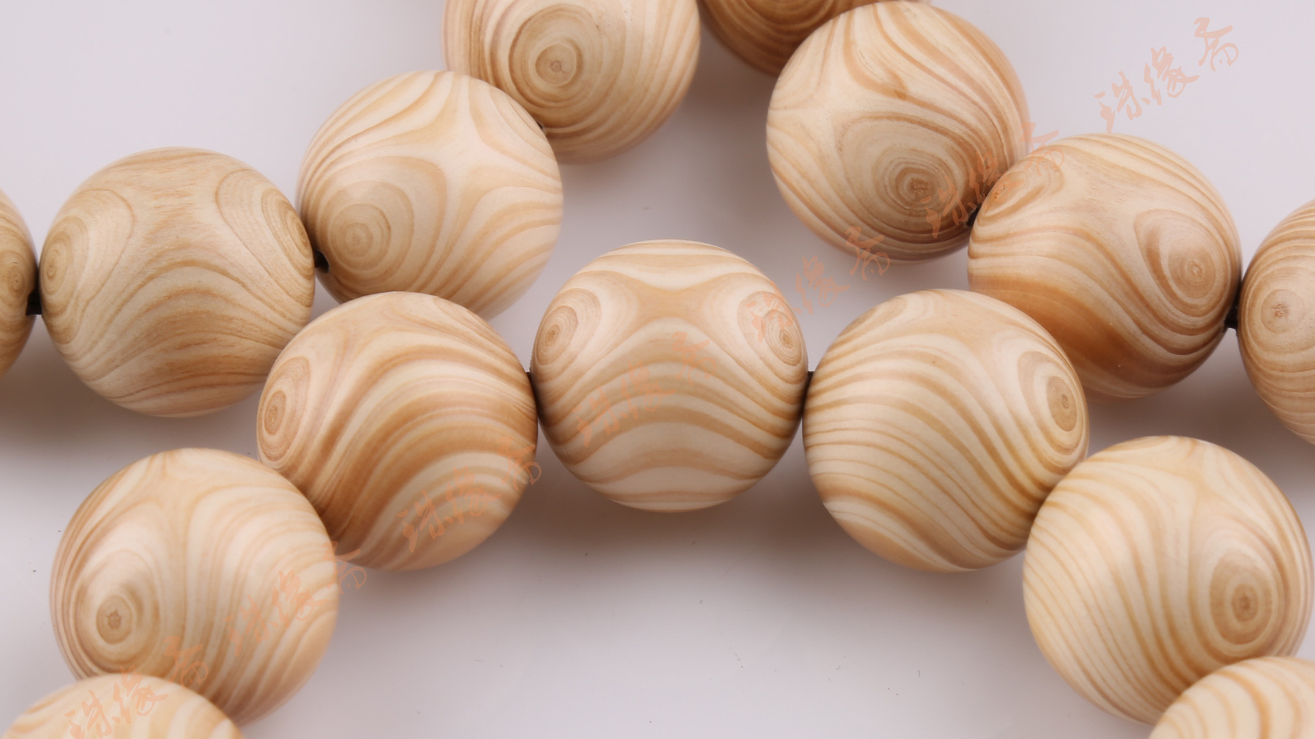 【对眼鬼脸象牙木手串 无瑕疵乳白纯净底色特价情侣手链厂家直供】福