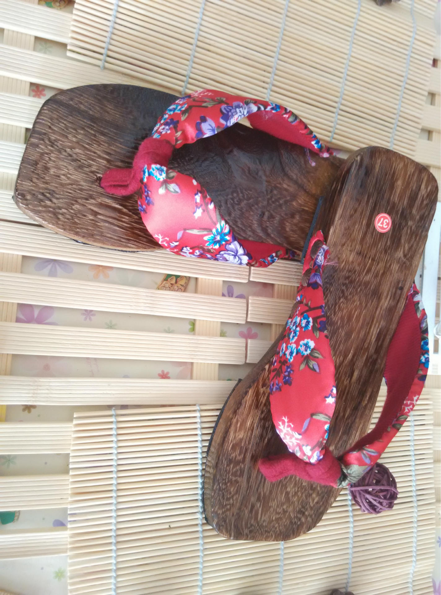 2015年新款健康木屐女人字过火桐情侣棉布木底粘.