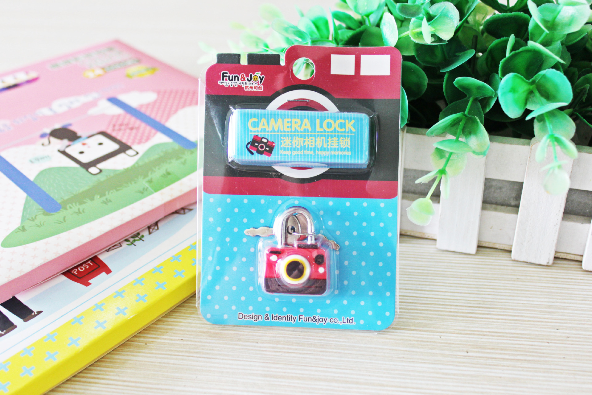 fun&joy韩国学生文具批发 迷你相机软胶挂锁 08338