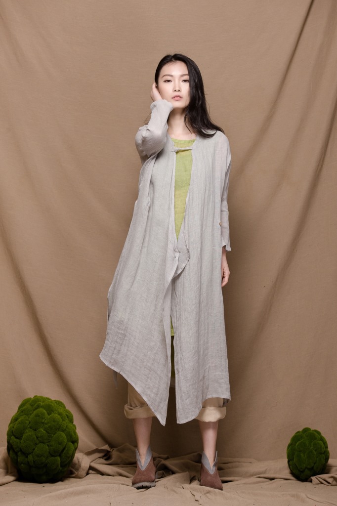 2015新款女装-素麻原野文艺女神范 单粒盘扣麻衣长袍长开衫a01