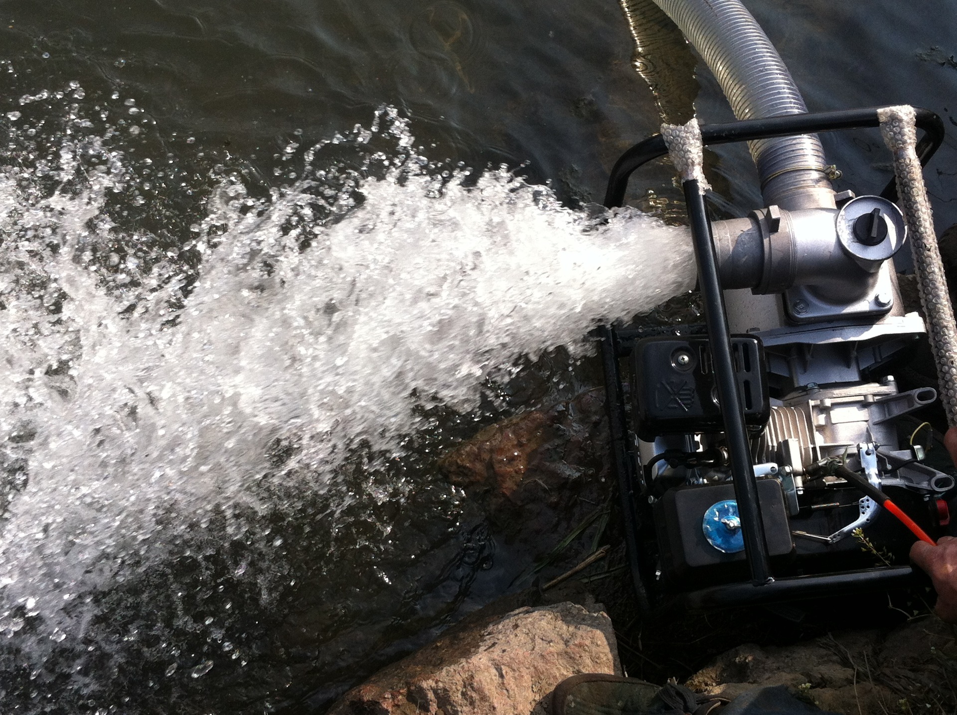 厂家直销 汽油机水泵机组 防汛用抽水机 小型抽水机